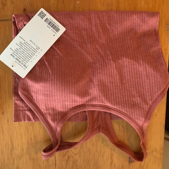 NWT Lululemon Ebb to Street Tank, Size 4 - Picture 2 of 6